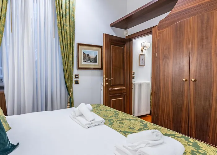 Pantheon Antique Oda ve Kahvaltı 4*