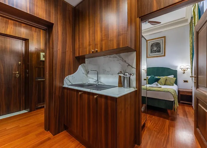 Pantheon Antique 4* Roma