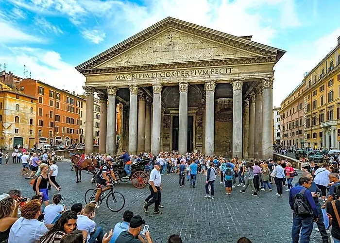Pantheon Antique